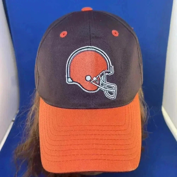 Cleveland Browns Adjustable Cap - Authentic Team Hat - Picture 2 of 7